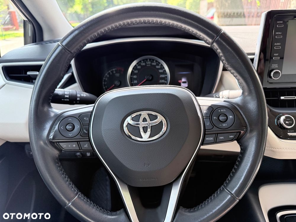 Toyota Corolla 1.6 Comfort - 12