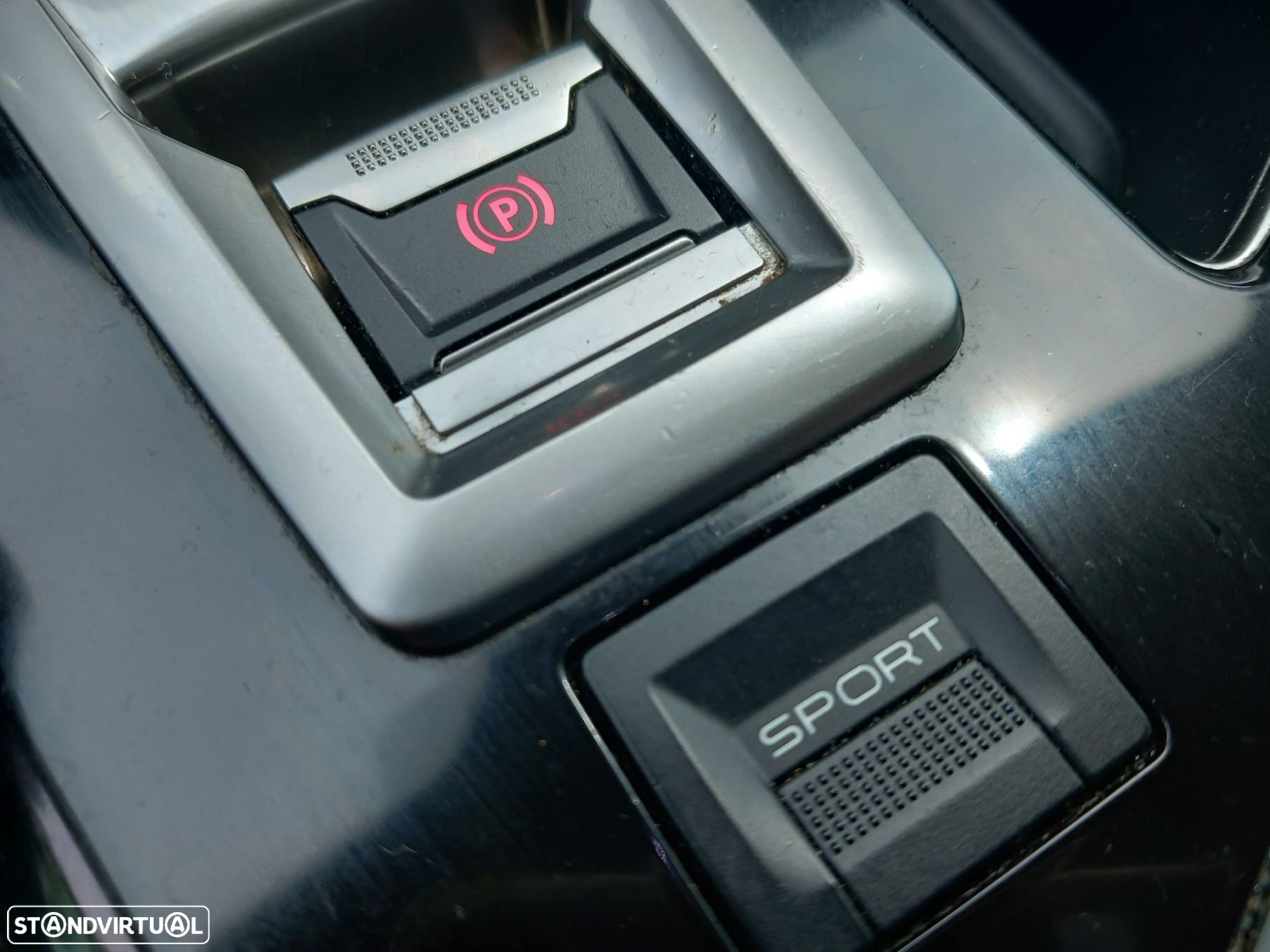 Peugeot 5008 1.5 BlueHDi Allure EAT8 - 38