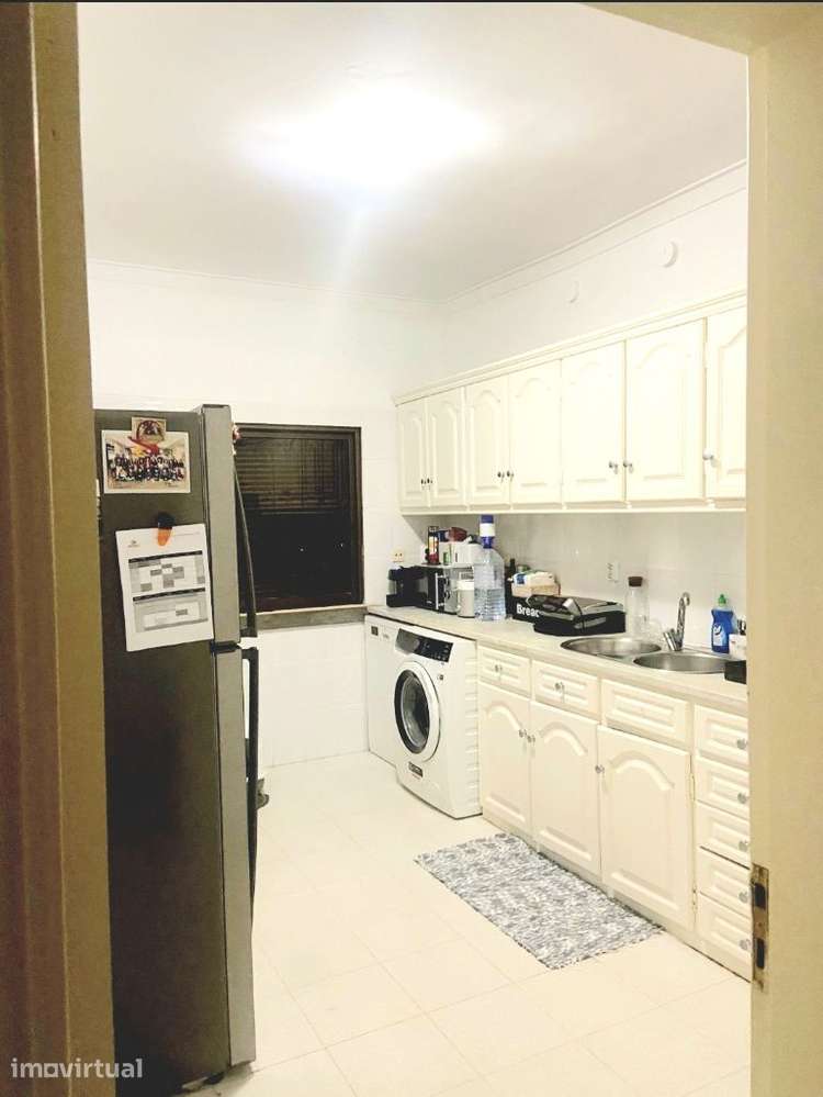 Quartos para alugar no centro da Charneca da Caparica - Grande imagem: 3/5