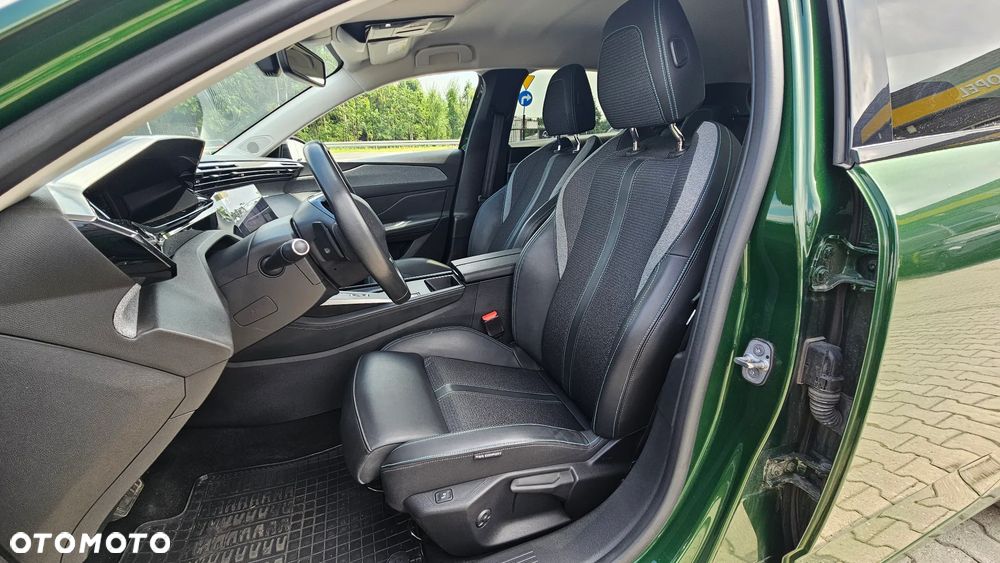 Peugeot 308 1.2 PureTech Allure S&S EAT8 - 8