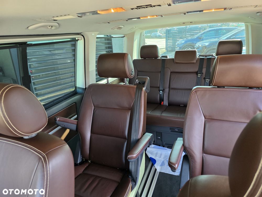 Volkswagen Multivan - 16