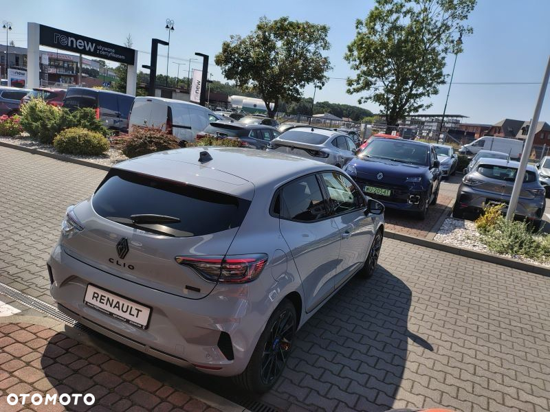 Renault Clio - 7