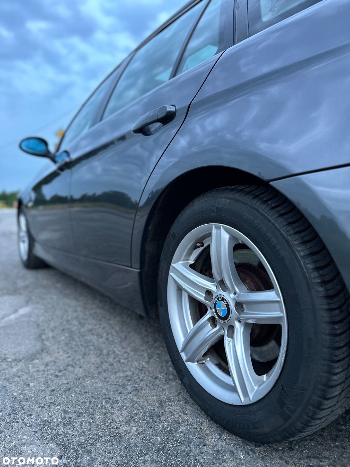 BMW Seria 3 320i Touring - 5