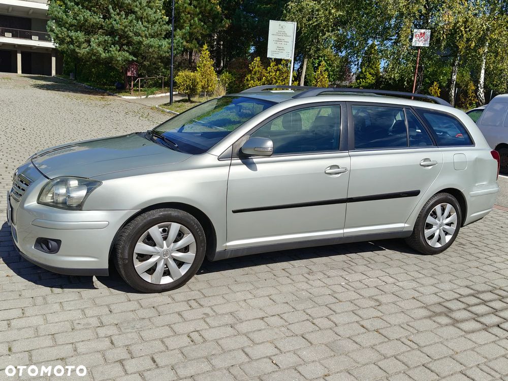 Toyota Auris 2.0 D-4D Luna - 23