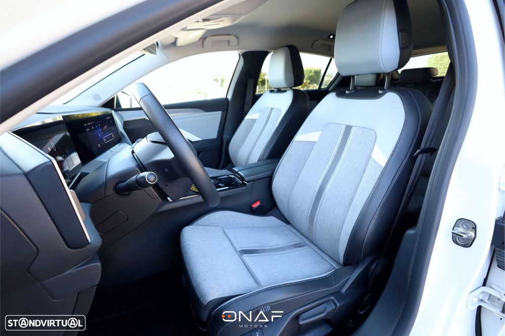 Opel Astra 1.2 T Elegance - 21