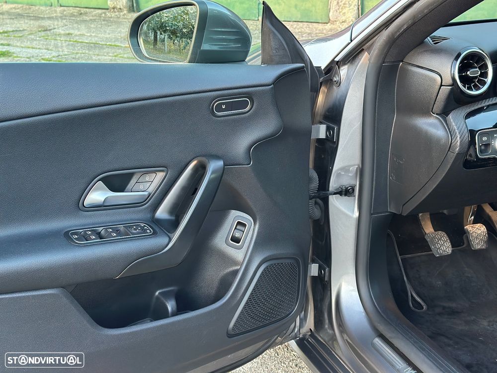 Mercedes-Benz CLA 180 - 22