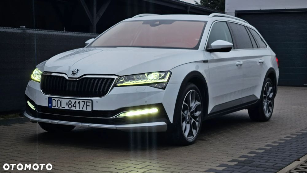 Skoda Superb 2.0 TDI SCR 4x4 Scout DSG