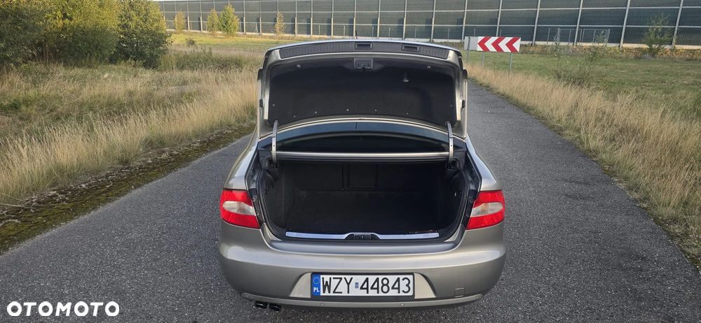 Skoda Superb - 8