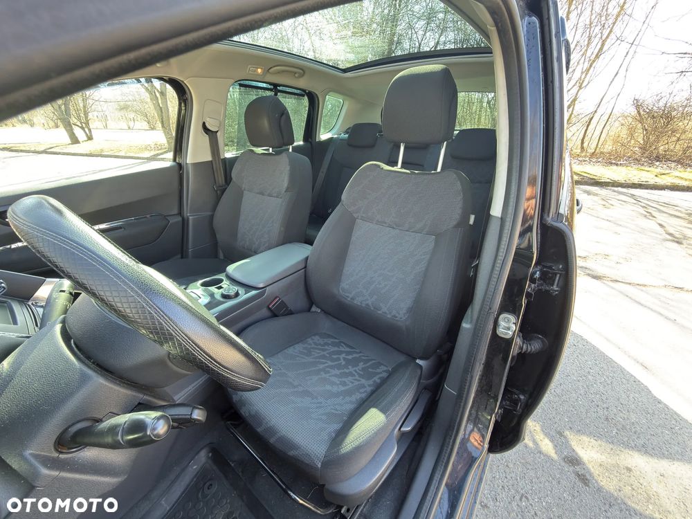 Peugeot 3008 - 11