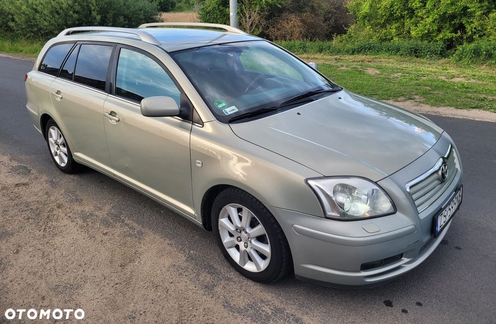 Toyota Avensis 2.0 D-4D Executive - 2