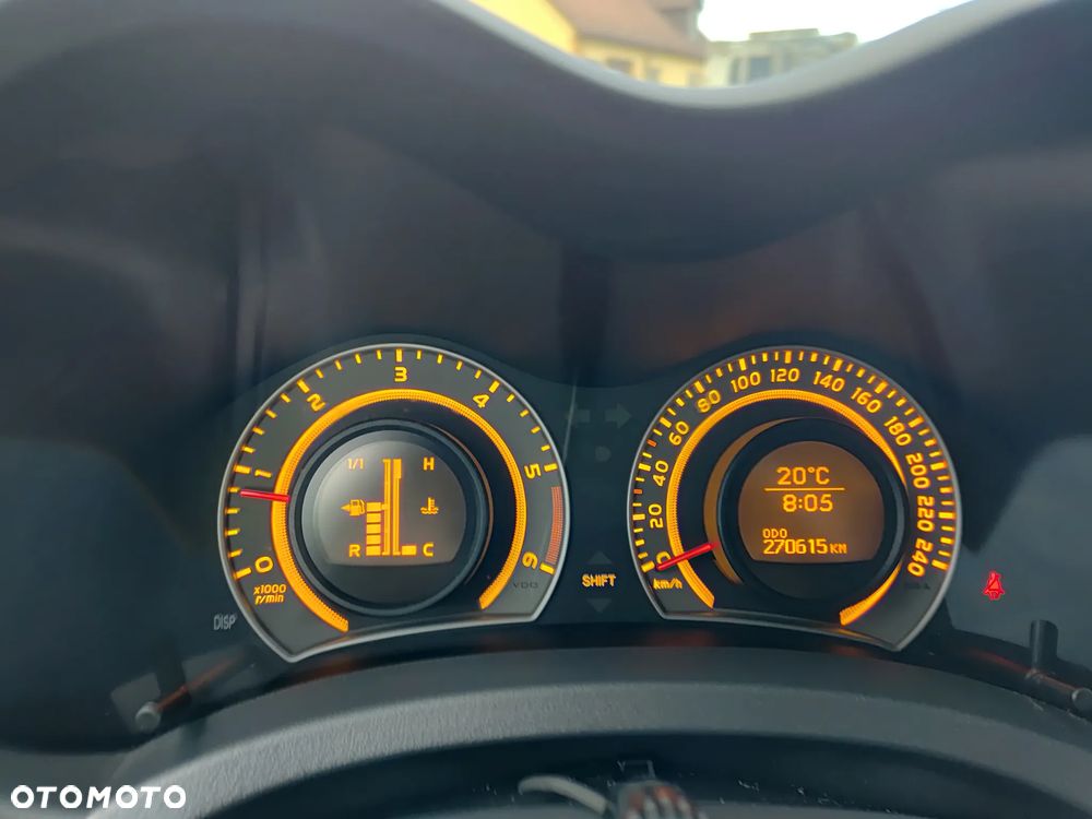 Toyota Auris 2.0 D-4D - 13