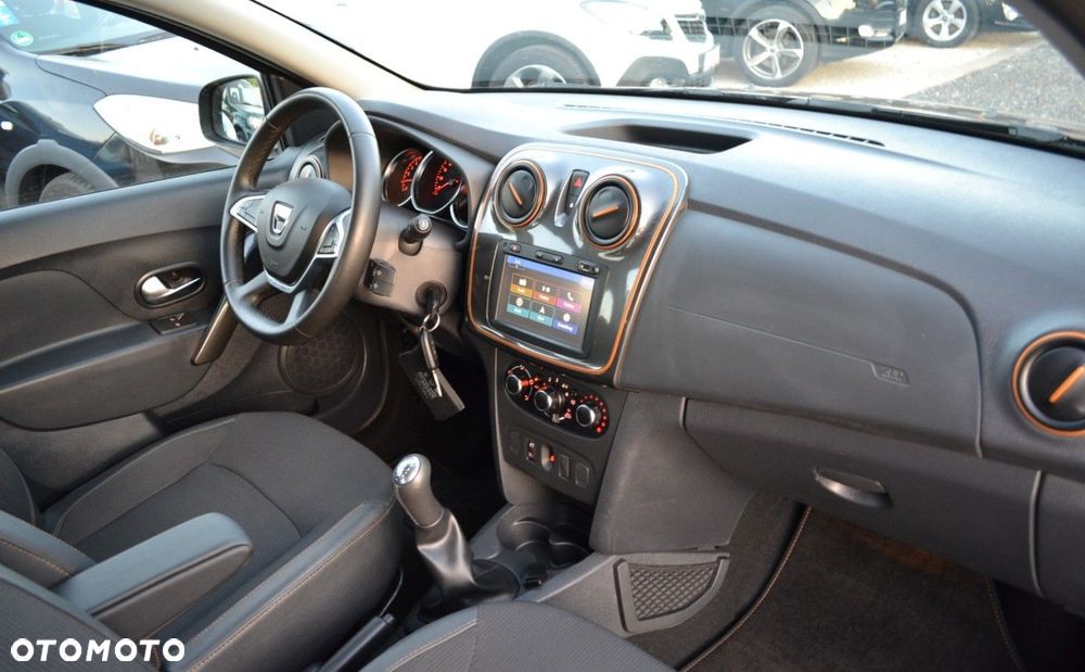 Dacia Sandero Stepway TCe 90 (S&S) Prestige - 35