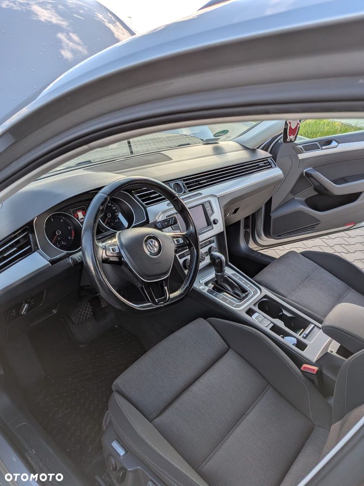 Volkswagen Passat 2.0 TDI BMT Comfortline DSG - 5