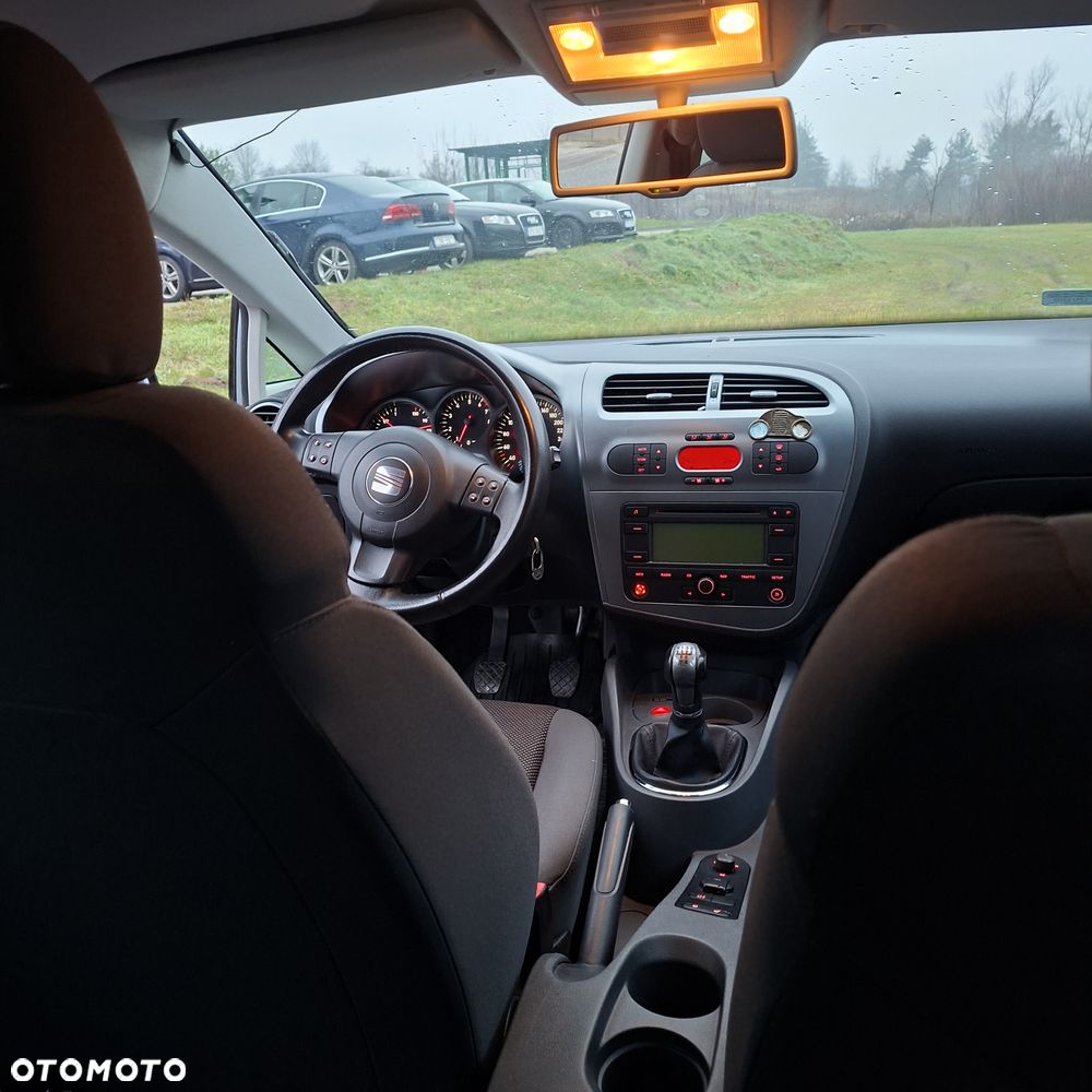 Seat Leon 1.6 Style - 8