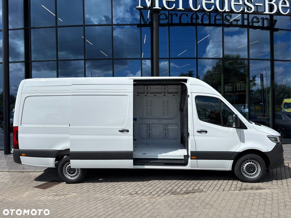 Mercedes-Benz Sprinter - 6