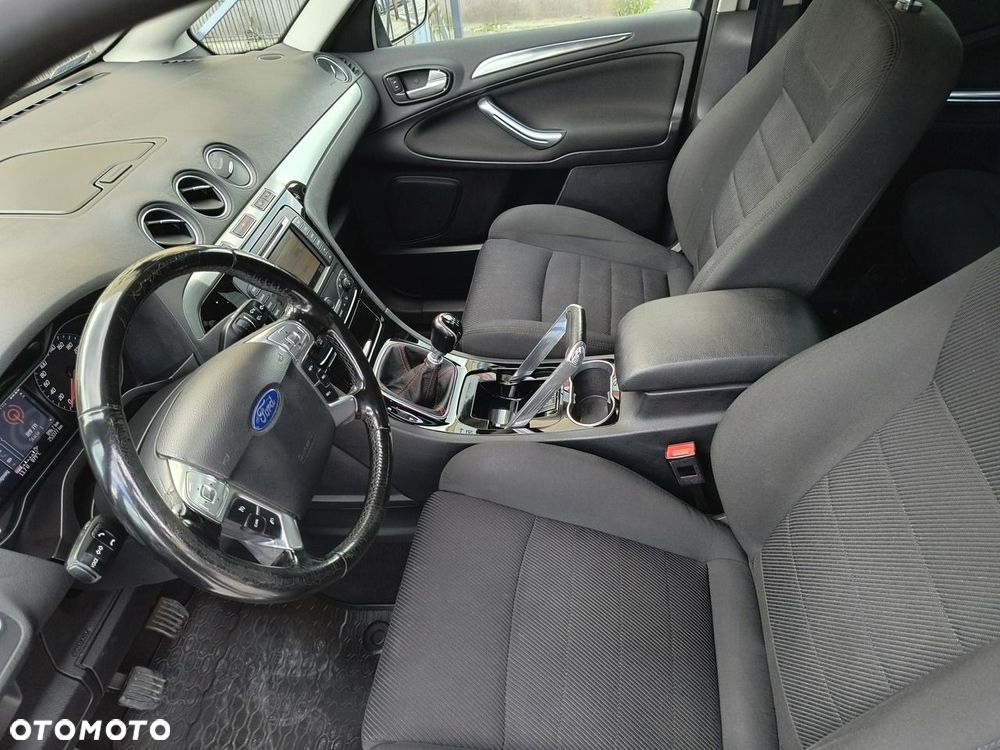 Ford S-Max 2.0 TDCi DPF Titanium X - 11