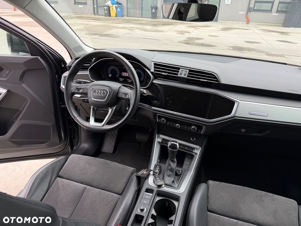 Audi Q3 35 TFSI S tronic - 15