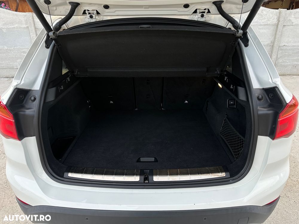 BMW X1 sDrive18d Aut. Sport Line - 22