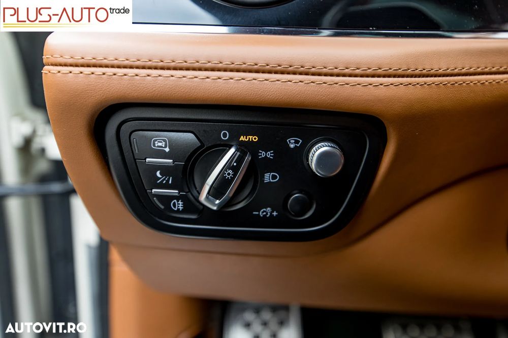 Bentley Bentayga - 22