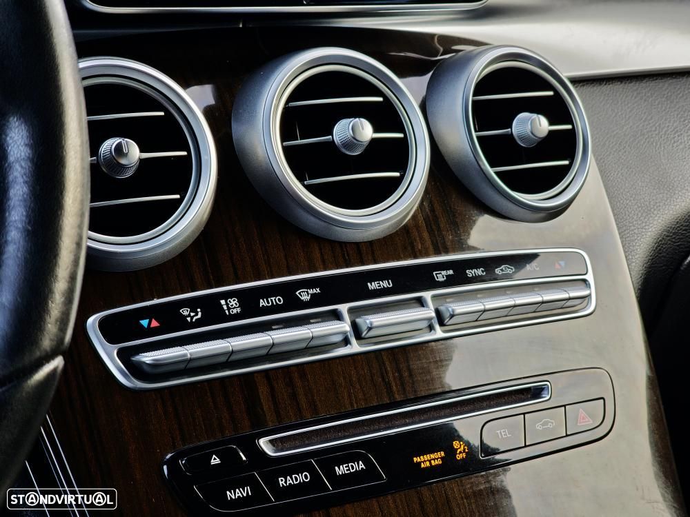 Mercedes-Benz GLC 220 d 4Matic 9G-TRONIC Exclusive - 26