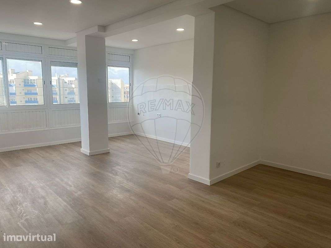 Apartamento T1 para venda - Grande imagem: 2/24