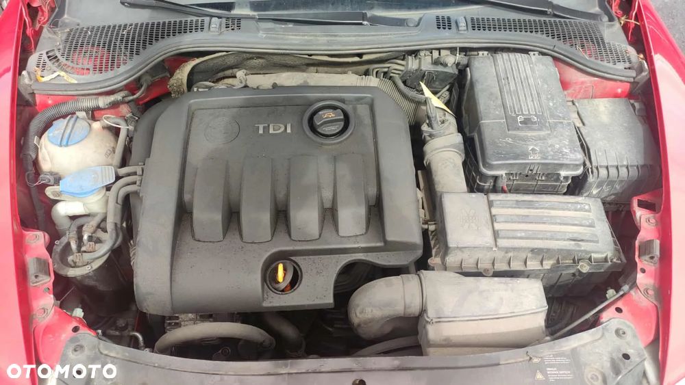 SKODA OCTAVIA II 2007 1.9 TDI 105 KM BXE JCR CODE 8151 - 5