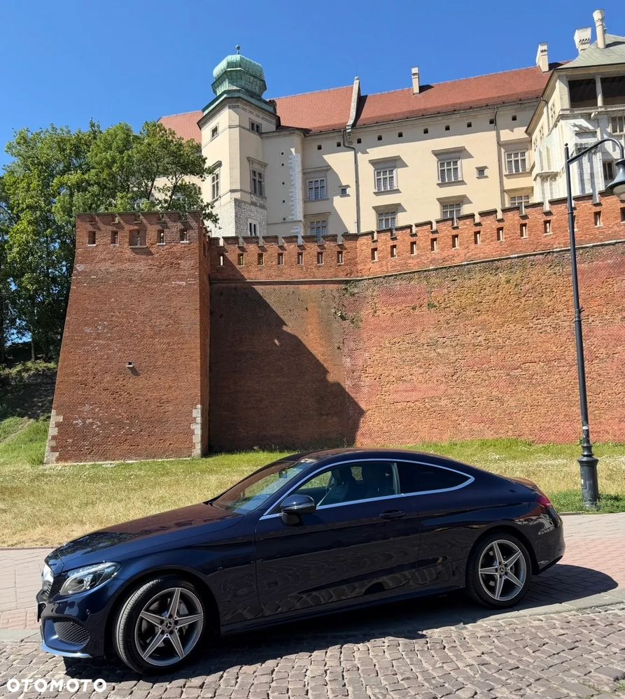 Mercedes-Benz Klasa C 180 9G-TRONIC AMG Line - 3