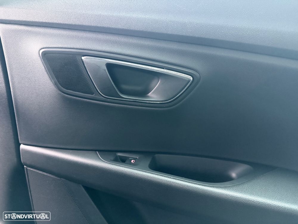 SEAT Leon 1.6 TDI S&S Style - 28