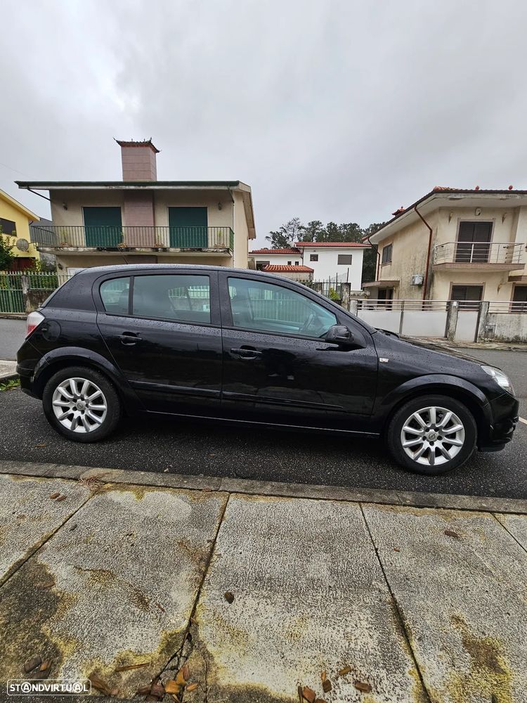 Opel Astra 1.7 CDTI Cosmo M5 - 3