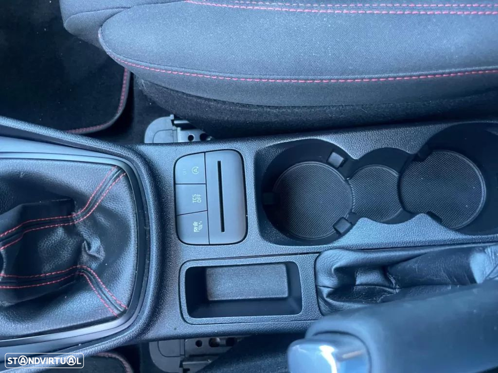 Ford Fiesta 1.0 EcoBoost ST-Line - 26