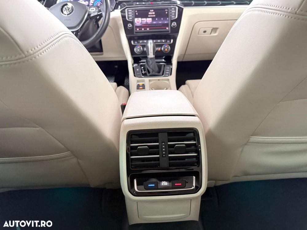 Volkswagen Passat 1.4 TSI ACT DSG Comfortline - 16