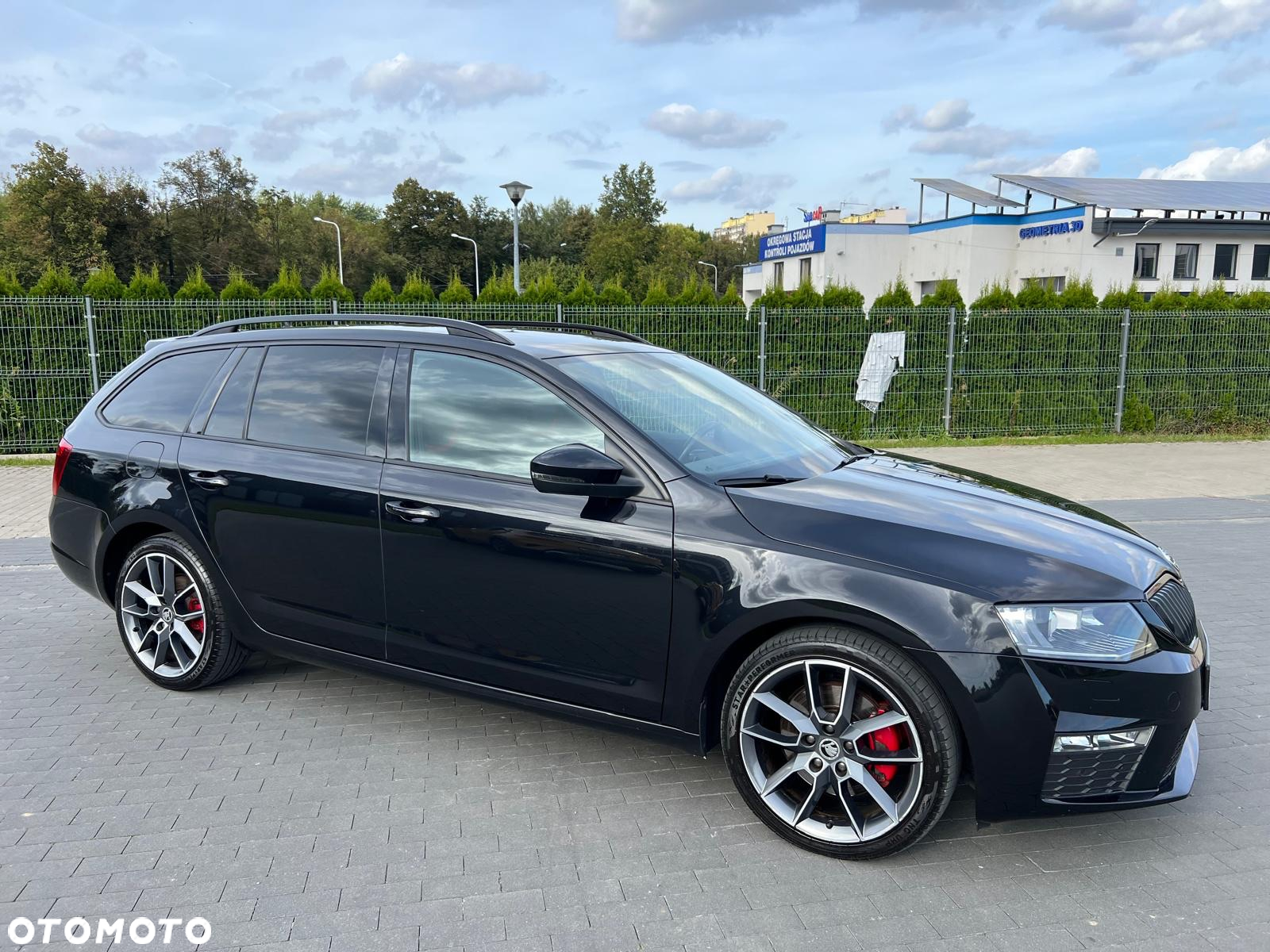 Skoda Octavia 2.0 TDI 4x4 DSG RS - 8