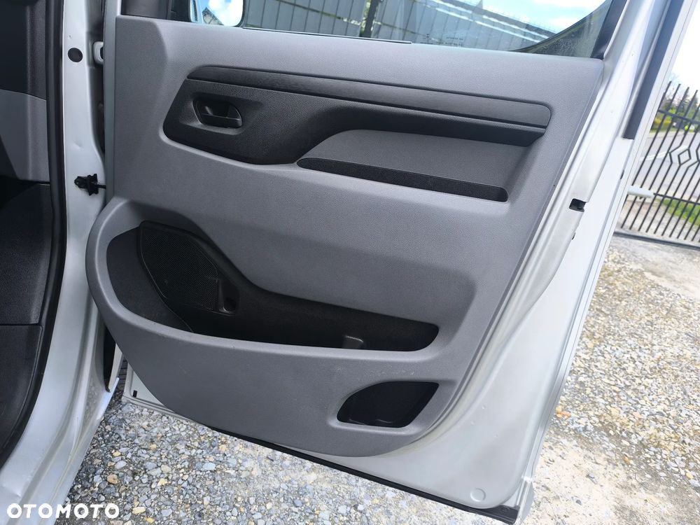 Toyota PROACE - 16