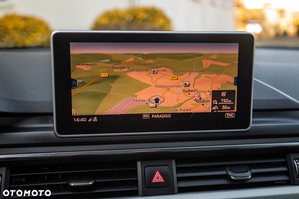 Audi A4 Avant 2.0 TDI S tronic - 30