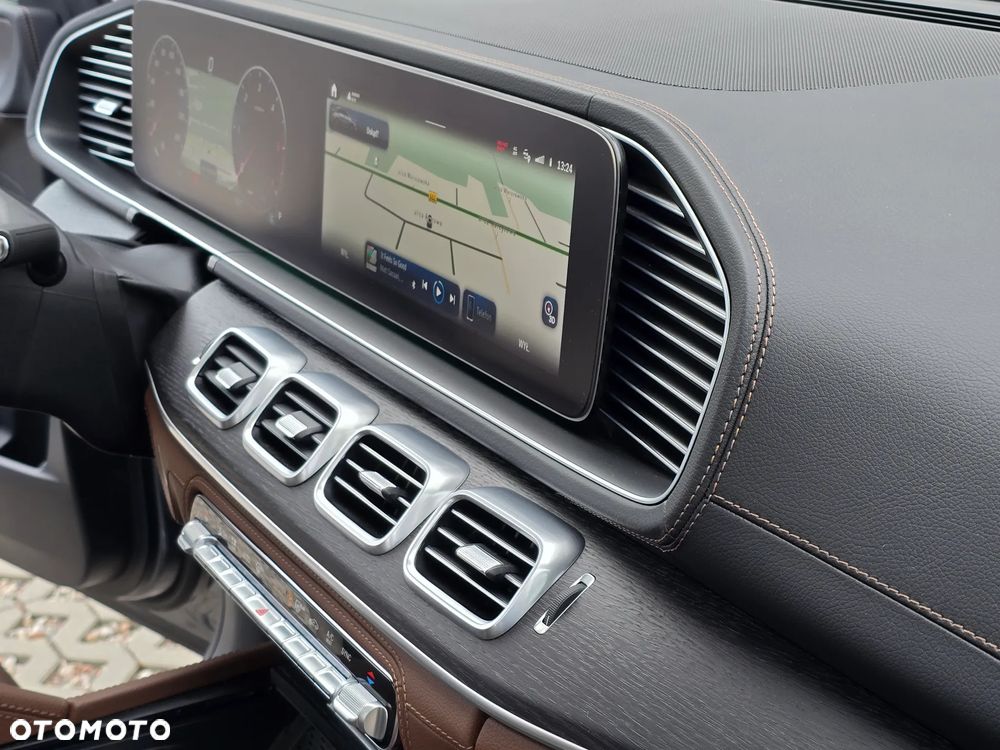 Mercedes-Benz GLE - 29