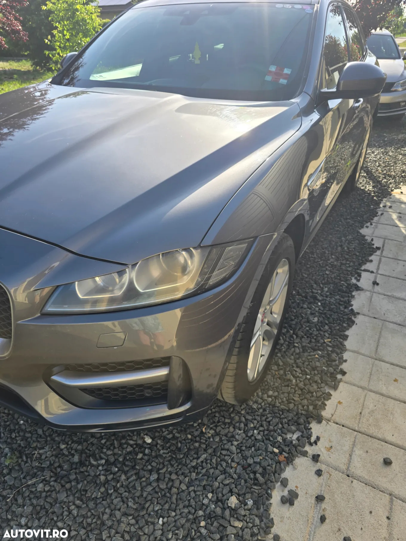 Jaguar F-Pace 25d AWD Aut. R-Sport - 6