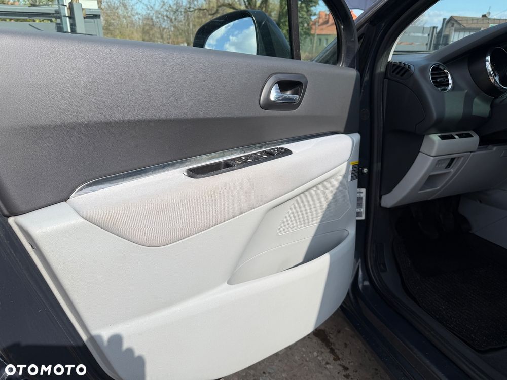 Peugeot 5008 1.6 Active - 16