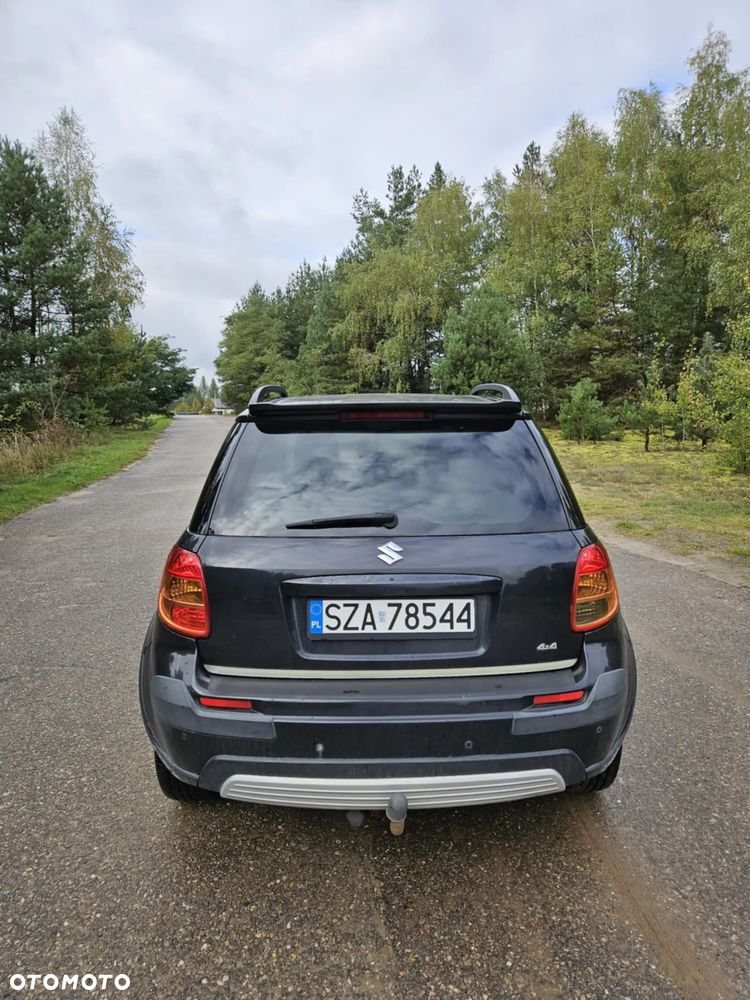 Suzuki SX4 - 4