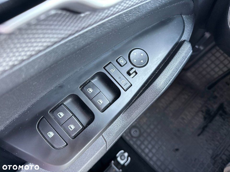 Kia Sportage - 25