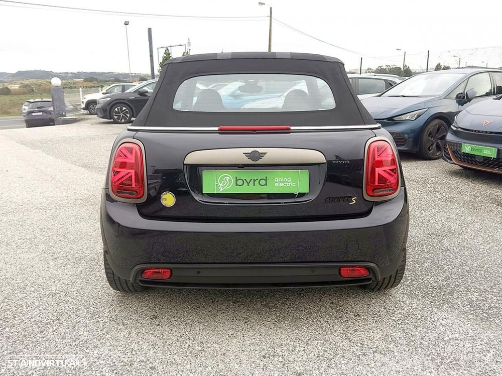 MINI Cabrio Cooper SE - 14