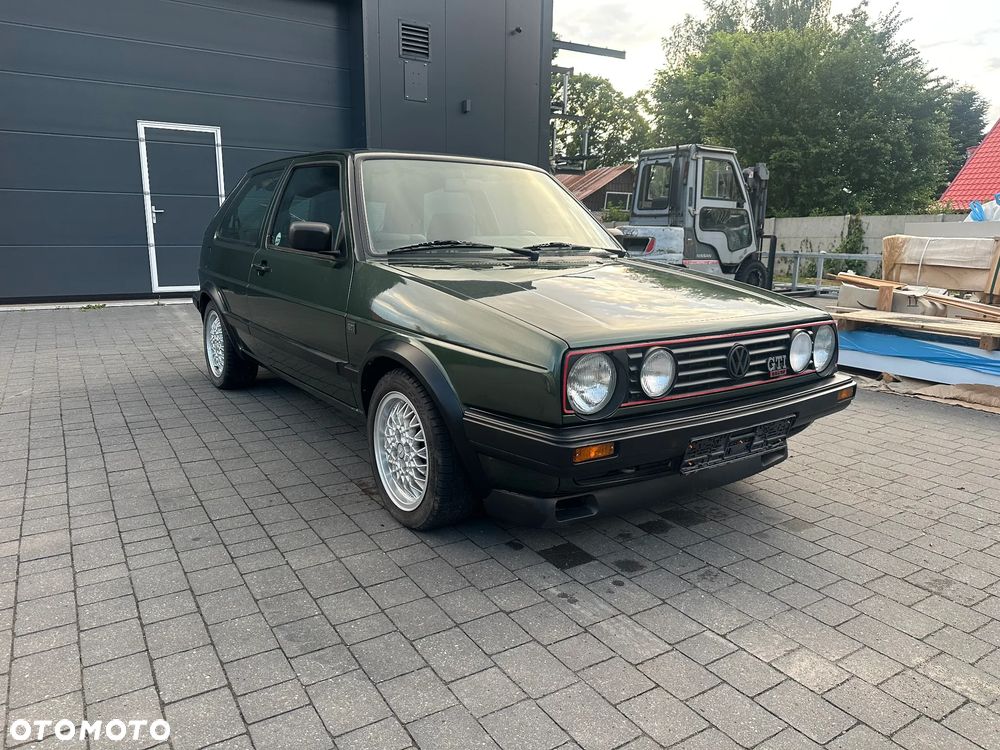 Volkswagen Golf 1.8 16V GTI - 1