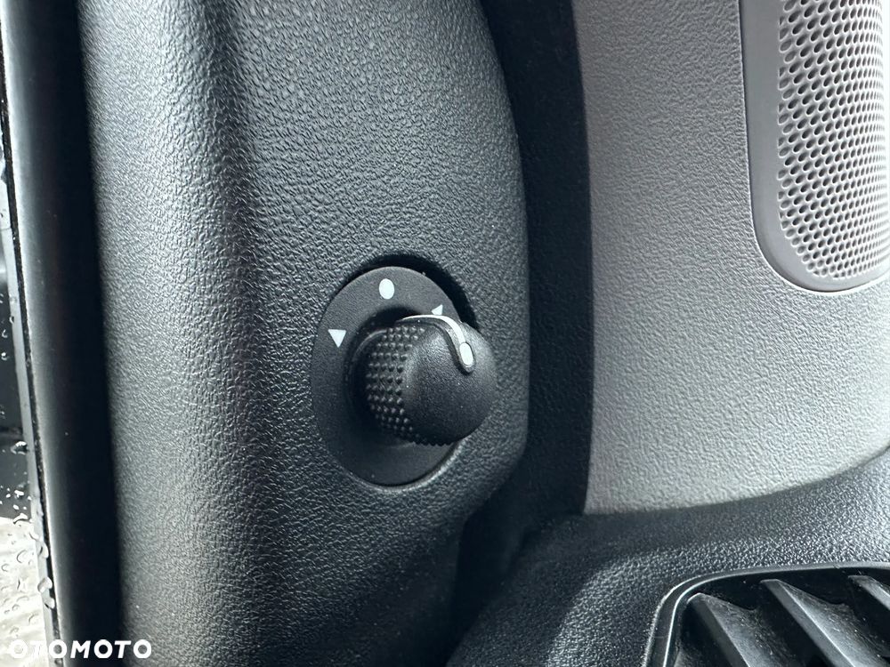 Fiat Doblo Maxi Active - 26