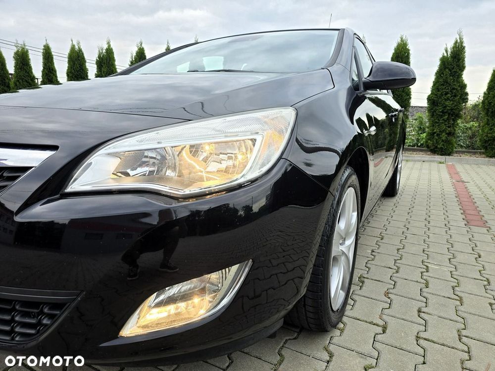 Opel Astra 1.6 Enjoy EU6 - 15