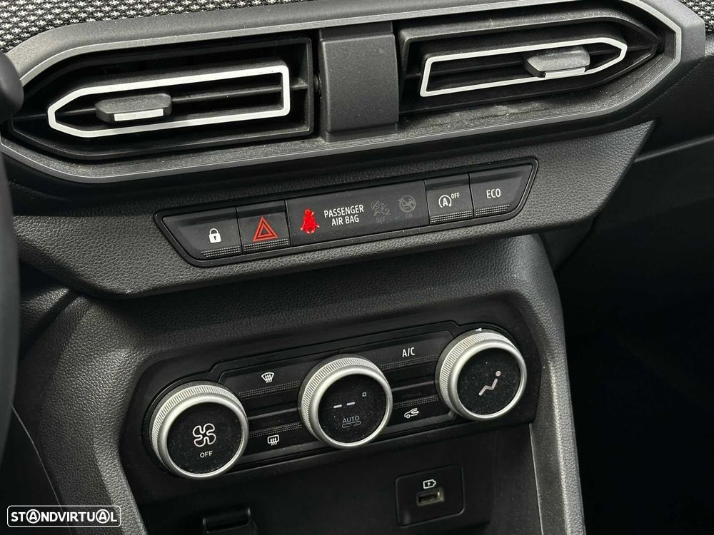 Dacia Jogger 1.0 TCe Extreme 7L - 16
