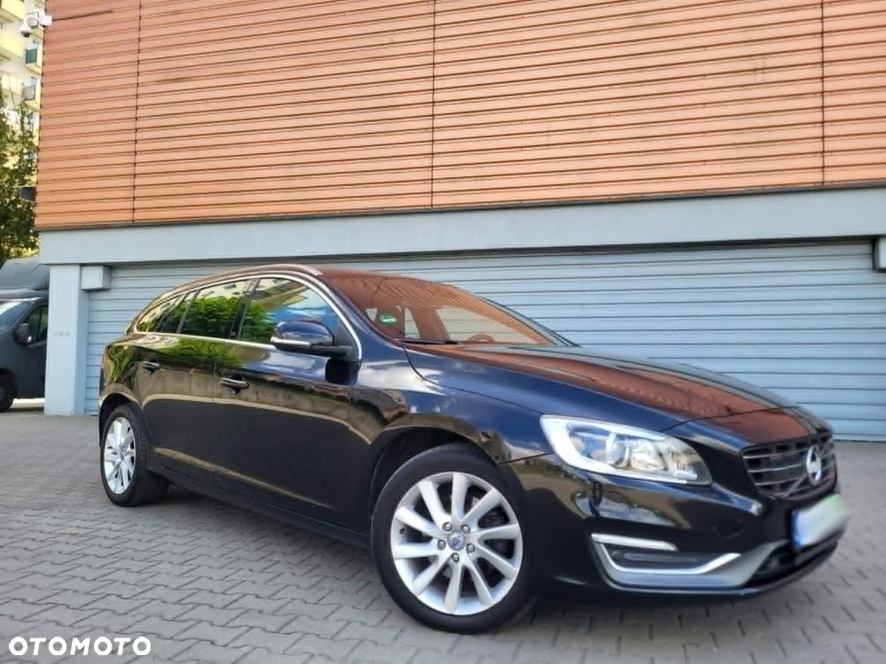 Volvo V60 D4 Drive-E Summum - 1