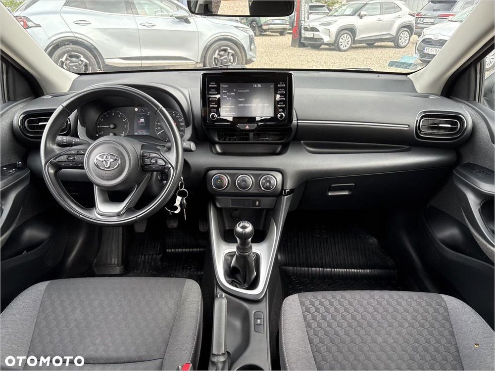 Toyota Yaris 1.0 Comfort - 12