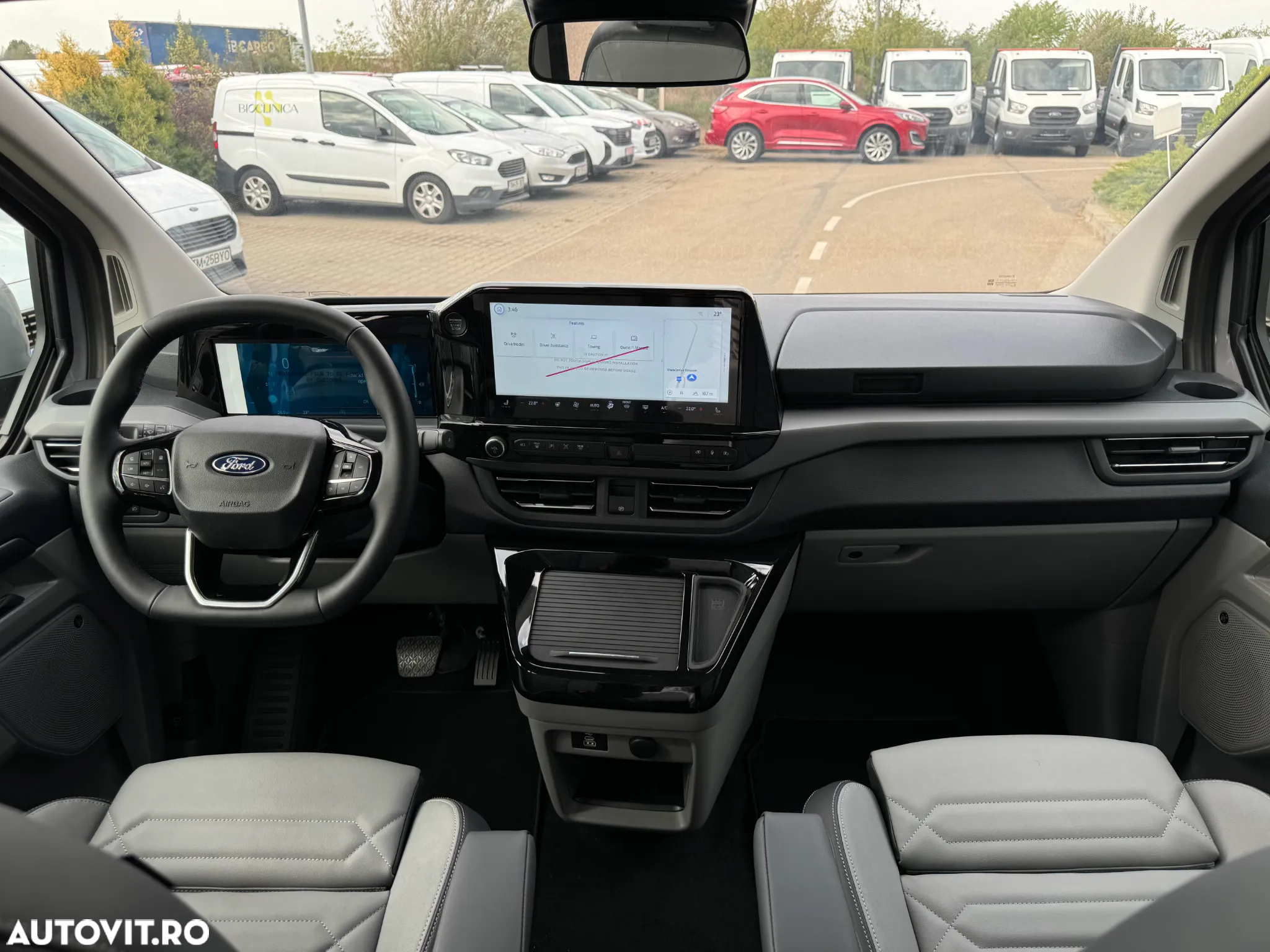 Ford Tourneo Custom - 10