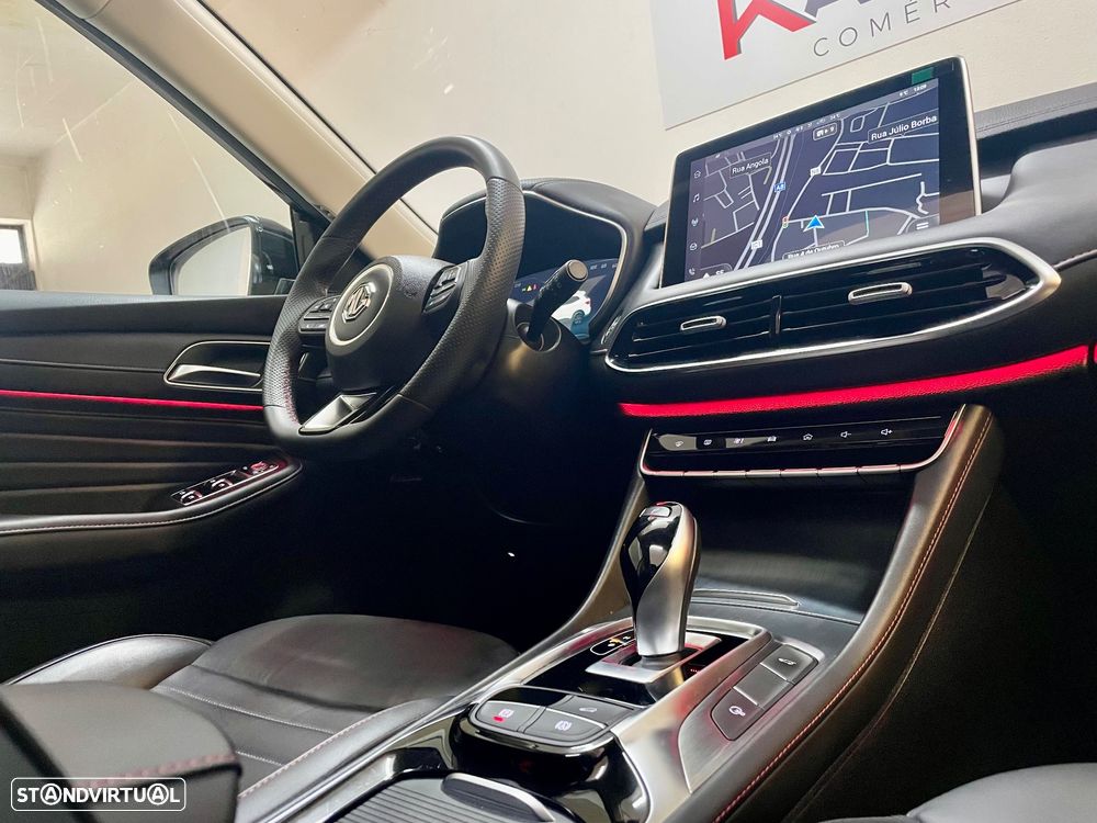 MG EHS 1.5 T-GDI Plug-in Hybrid Luxury - 34