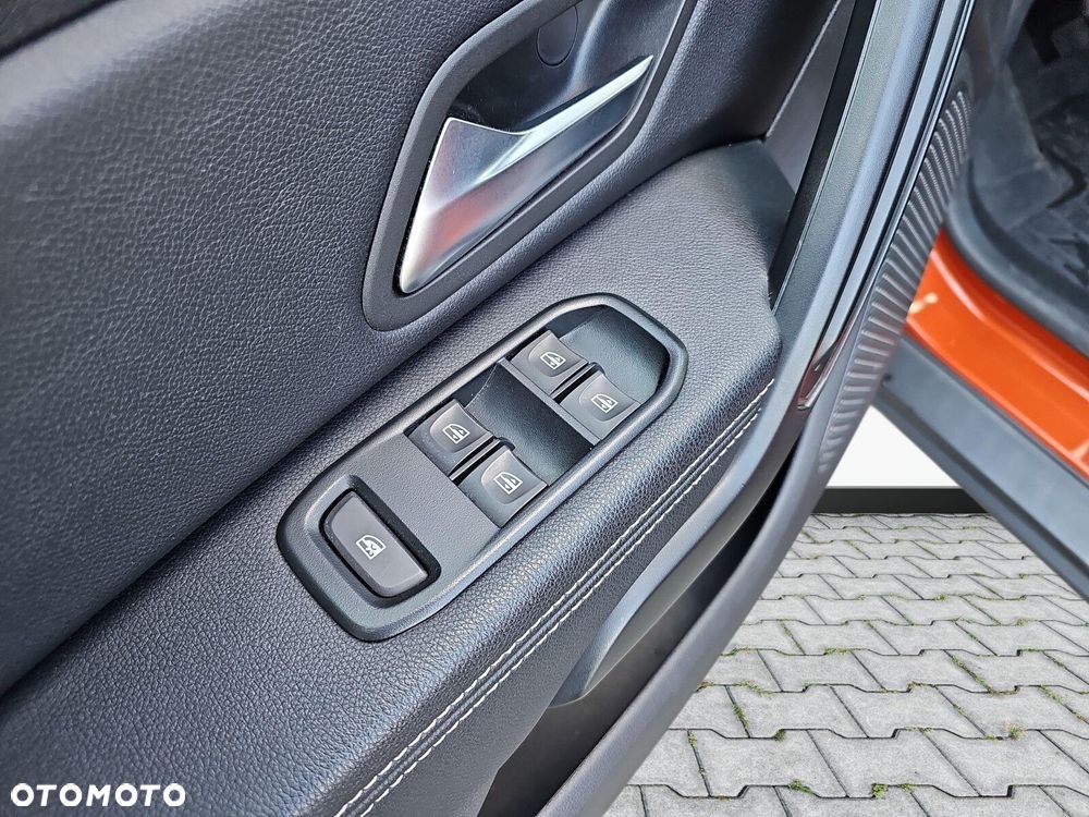 Dacia Duster 1.0 TCe Prestige - 32