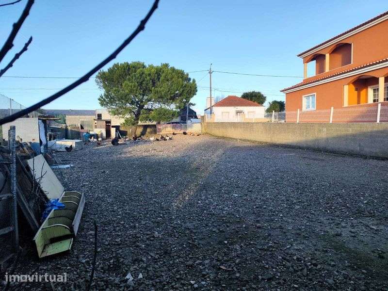 Terreno Urbano com 540 m² – Excelente Localização - Grande imagem: 2/6